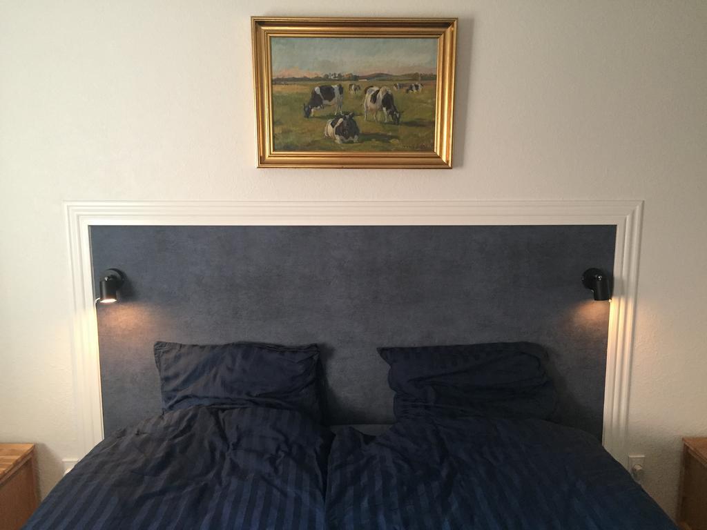 Den Gamle Kostald Bed & Breakfast Holsted ภายนอก รูปภาพ