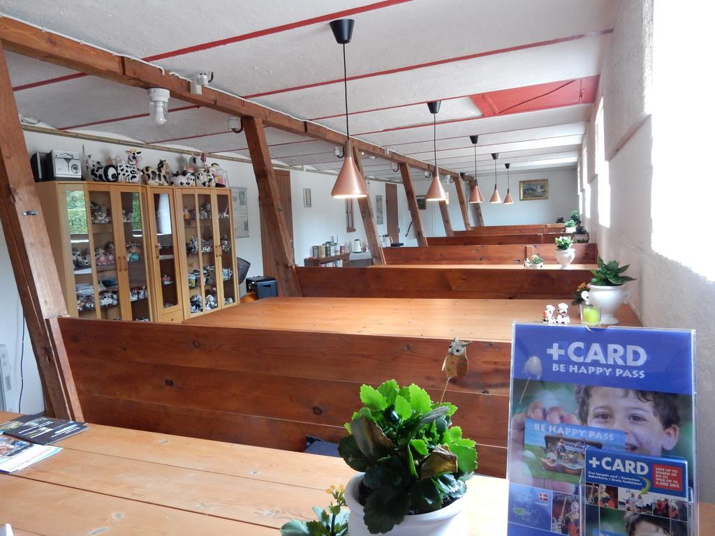 Den Gamle Kostald Bed & Breakfast Holsted ภายนอก รูปภาพ